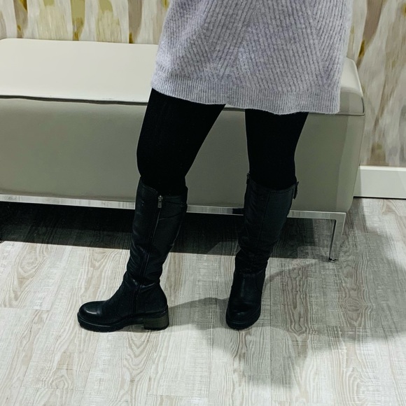 Black boots genuine leather furry from inside warm perfect for cold weather 36 - Picture 4 of 5